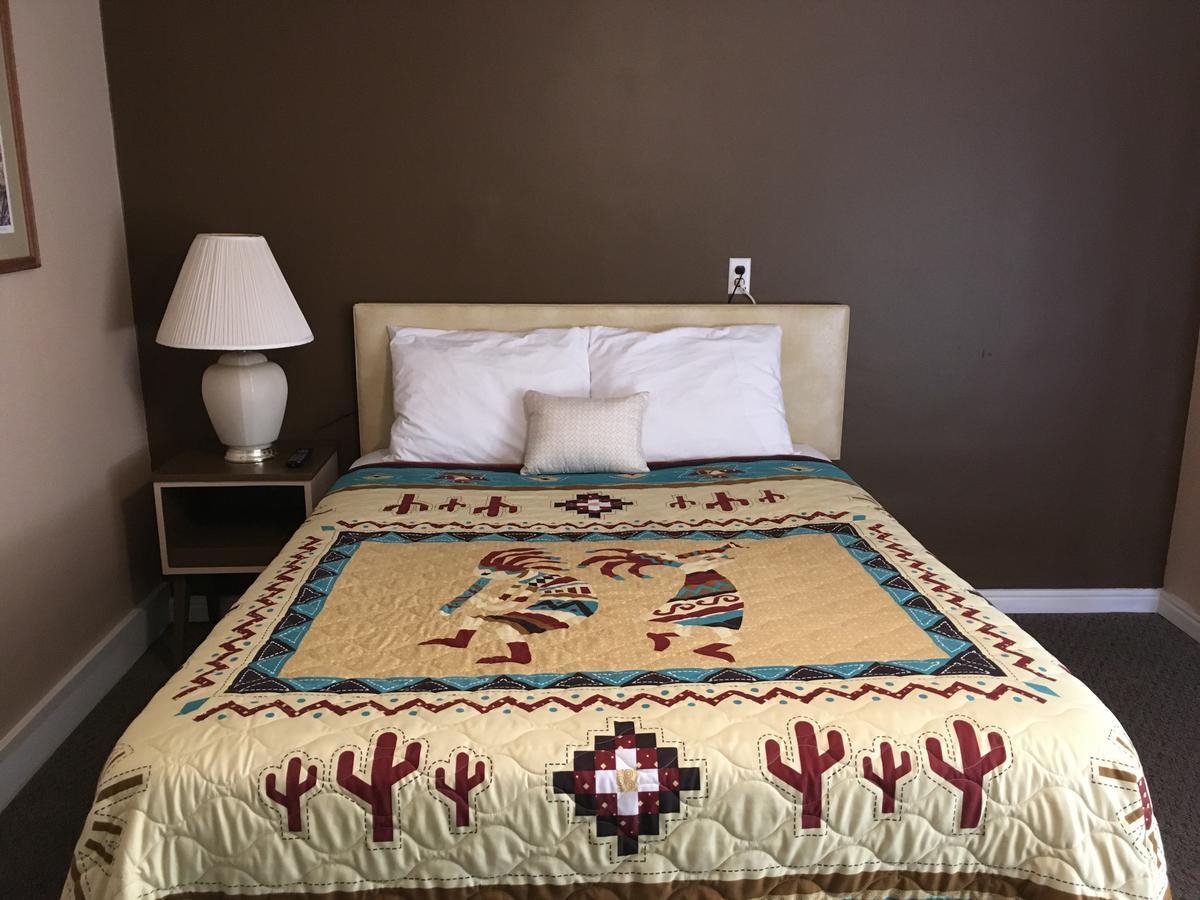 Sun -N- Sand Motel Kanab Bagian luar foto